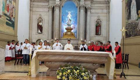 Missa e procissão marcam Dia de Corpus Christi em Manaus