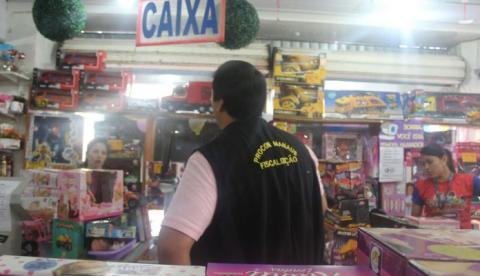 Procon inicia operação para fiscalizar vendas do Dia das Crianças