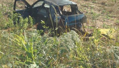 Cinco adultos e uma criança morrem em acidente entre carros