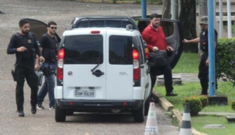 Mouhamad e presos da 'Custo Político' deixam prisão nesse sábado