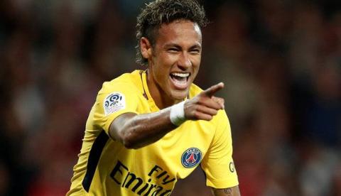 Neymar faz brincadeira de mau gosto com rival e é detonado na Copa da França