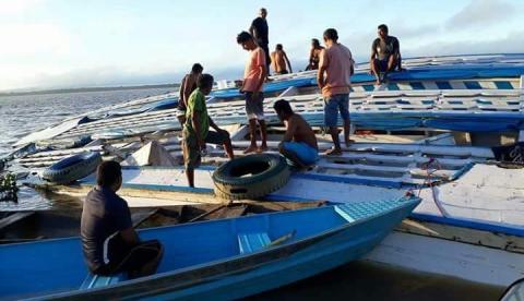 Barco que afundou no Amazonas estava proibido de navegar, diz Marinha