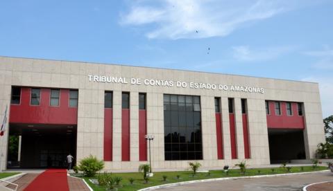 TCE multa ex-prefeita de Anori em R$ 198,5 mil por irregularidades