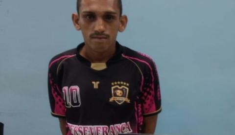 Suspeito de assassinato é preso enquanto passeava com motocicleta em Manaus