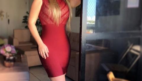 Ex-bbb Patrícia exibe corpo após recauchutagem