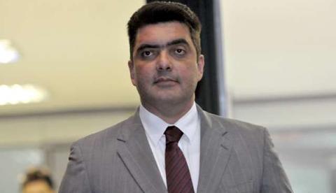 TSE manda computar votos atribuídos a Abdala Fraxe e diz que ele estava apto 