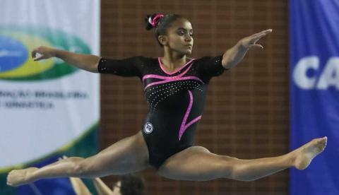 Polícia investiga morte misteriosa de ginasta brasileira de 17 anos