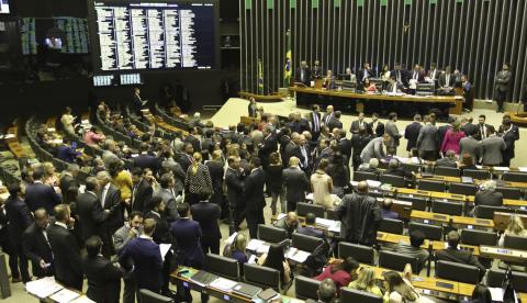 Câmara cria comissão especial para discutir reforma da Previdência