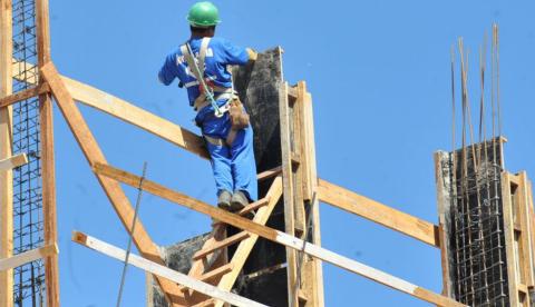 A cada 3 horas e 40 minutos uma pessoa morre por acidente de trabalho