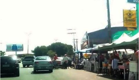 Veja o que os donos da rua fazem na avenida Noel Nutels