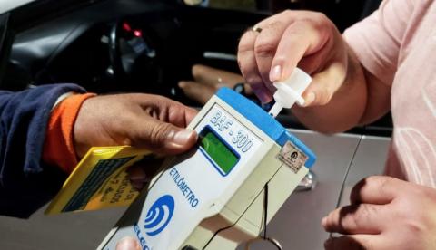 Em abril, 90 motoristas são flagrados dirigindo embriagados em Manaus