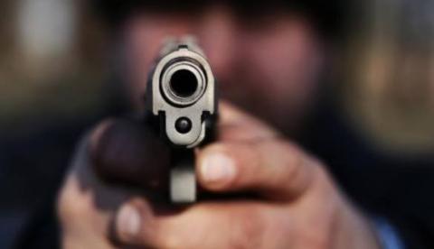 Idoso morre ao tentar salvar filha de assalto em Manaus