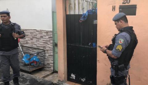 Jovem é brutalmente assassinado com tiros na cabeça dentro da própria casa em Manaus