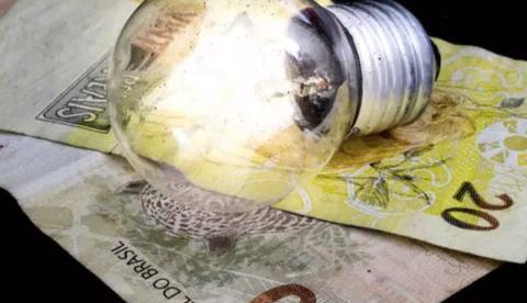 Aneel anuncia bandeira tarifária de energia elétrica para novembro