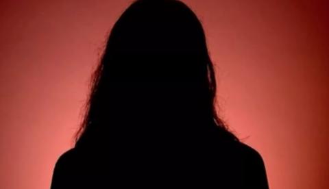 Dermatologista é denunciado por abusar sexualmente de mulheres durante consultas