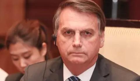 Bolsonaro volta a defender mudanças na estabilidade de servidores como prioridade