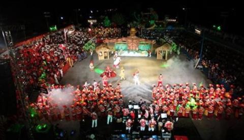 Juíza suspende portaria que proibia menor de usar minissaia em festival no Amazonas