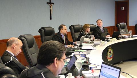 Sessão do TCE Amazonas nesta quarta-feira julga 39 processos