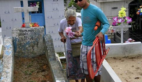 Prefeitura de Manaus põe 1,2 mil funcionários na organização do Dia de Finados