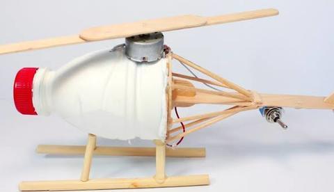 Universitários da UEA realizam oficina de robótica sustentável no Amazonas