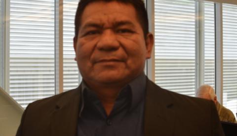 Prefeito é alvo do MP por contratação irregular de empresa de transporte escolar no Amazonas