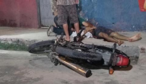 Motociclista é perseguido por criminosos e acaba morto a tiros após acidente em Manaus