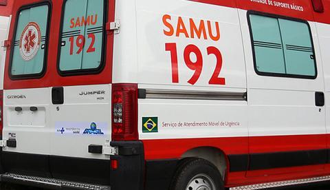 Com sinais de tortura, homem é encontrado sangrando na frente da UEA em Manaus