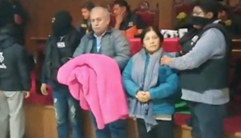 Presidente do TSE da Bolívia é presa e se vestiu de homem para fugir, diz polícia