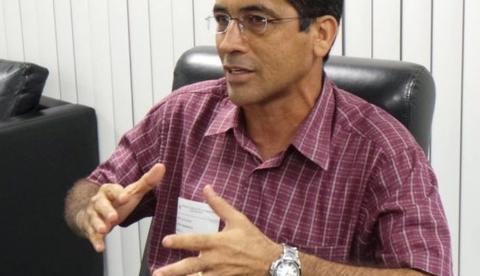 Ex-prefeito é condenado à prisão por desviar R$ 50 mil para pagar PM no Amazonas 