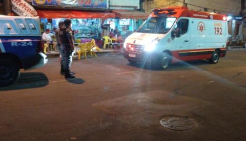 Homem que se escondeu de atirador em mercadinho morre em Manaus