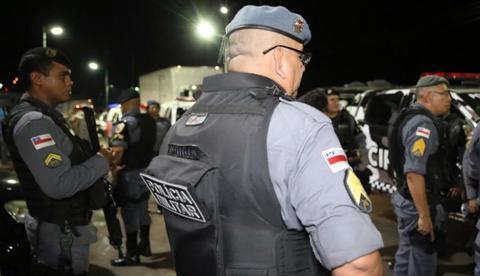 16 pessoas são presas e cinco adolescentes são apreendidos em Manaus