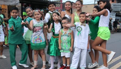 Escola de samba mirim vai colorir as ruas de Manaus neste fim de semana