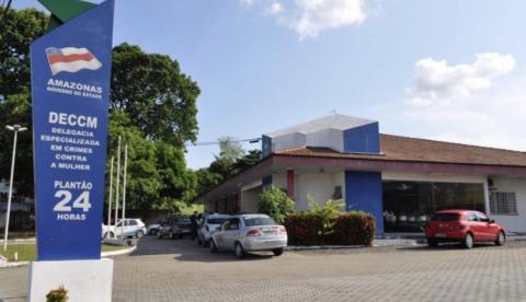 Homem ameaça e faz ex-companheira refém após fim de relacionamento em Manaus