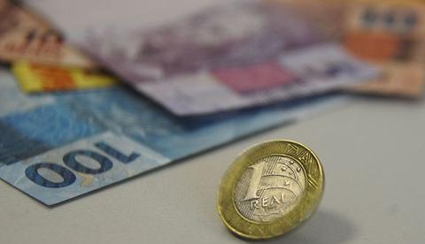 Crescimento do PIB atinge 1,1% em 12 meses, diz FGV