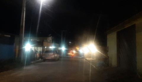 A caminho de casa, homem é executado a tiros em Manaus