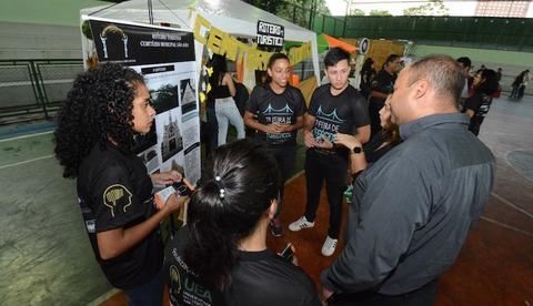 Universitários da UEA promovem feira de negócios turísticos em Manaus