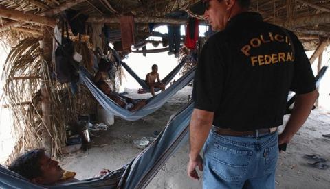 Justiça garante R$ 300 mil a trabalhadores escravizados em fazenda no Amazonas 