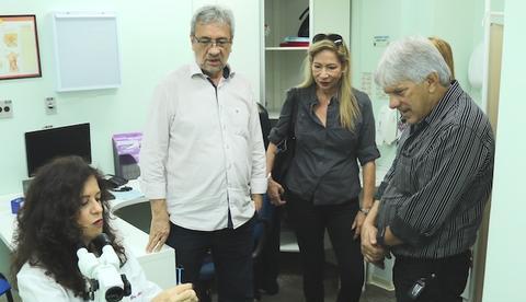 FCecon recebe equipamentos para combater câncer de colo do útero no Amazonas