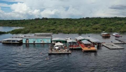 Aleam inicia discussão para regularização de flutuantes no Amazonas 