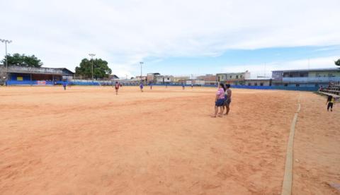 Complexos socioesportivos são reformados em Manaus
