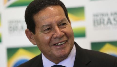 Mourão vai para Argentina e adia vinda a Manaus onde receberia título de cidadão 