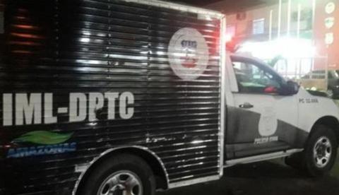 Homem é executado com mais de 10 tiros em bar de Manaus