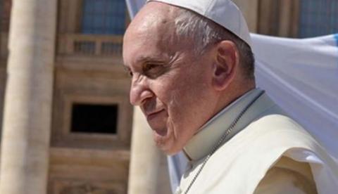 Papa abole segredo pontifício para casos de abusos por padres