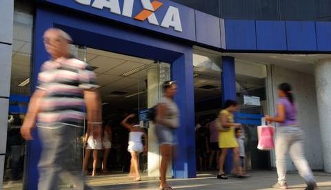 Clientes com dívidas podem renegociar com a Caixa Econômica até dia 31