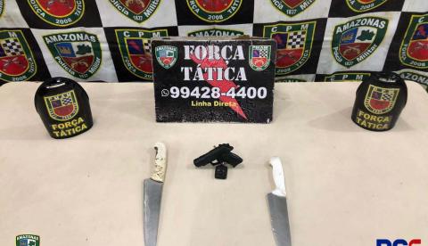 Homem é preso e adolescente apreendido por praticar arrastão na zona Sul de Manaus 