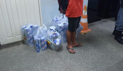 Em Manaus, mulher é presa suspeita de roubar mais de R$ 2 mil em energéticos