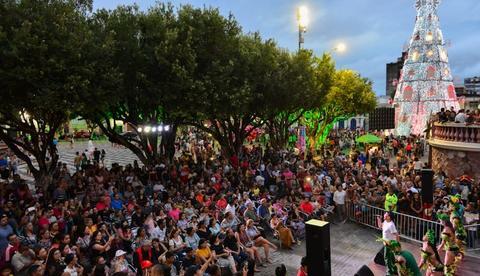 Artesãos aumentam vendas durante Feira Natalina em Manaus