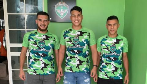 Trio da base do Manaus FC é promovido ao elenco profissional 
