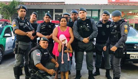 Policiais mobilizam população para ajudar criança com leucemia em Manaus