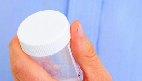 Presença de sangue no esperma pode ser causada por infecção na próstata